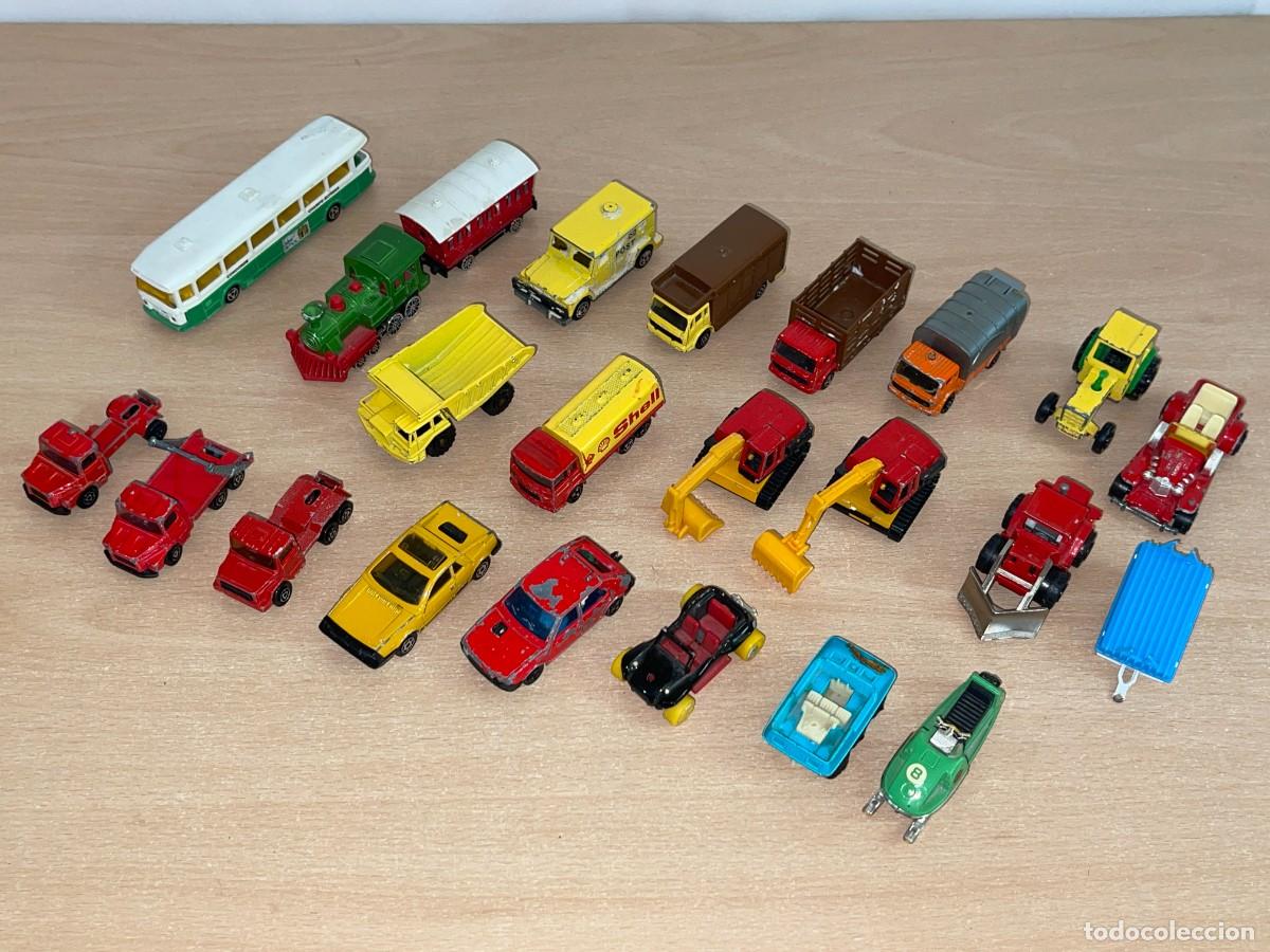 Coches a escala: Majorette LOTE 22 COCHES para desguazar o restaurar Made in France a&ntilde;os 80 die-cast varias escalas