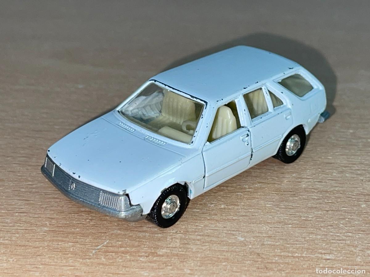 Coches a escala: Mira coche Renault 18 GTS Ranchera blanco Ref. 178 Made in Spain a&ntilde;os 80 die-cast metal car