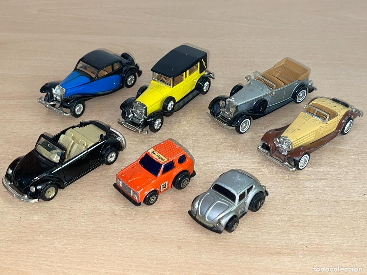 Coches a escala: LOTE 7 Coches Variados 4 de Epoca marca Guisval + 2 Volkswagen Escarabajo Beetle +1 Todoterreno Agip