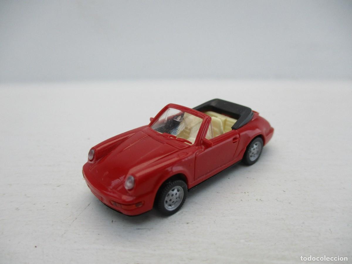 Coches a escala: COCHE ESCALA 1:87 REF DM