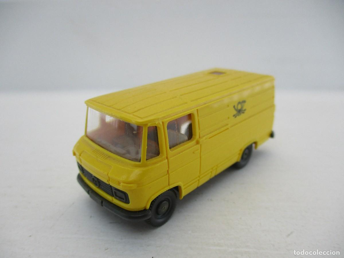 Coches a escala: COCHE ESCALA 1:87 REF DM
