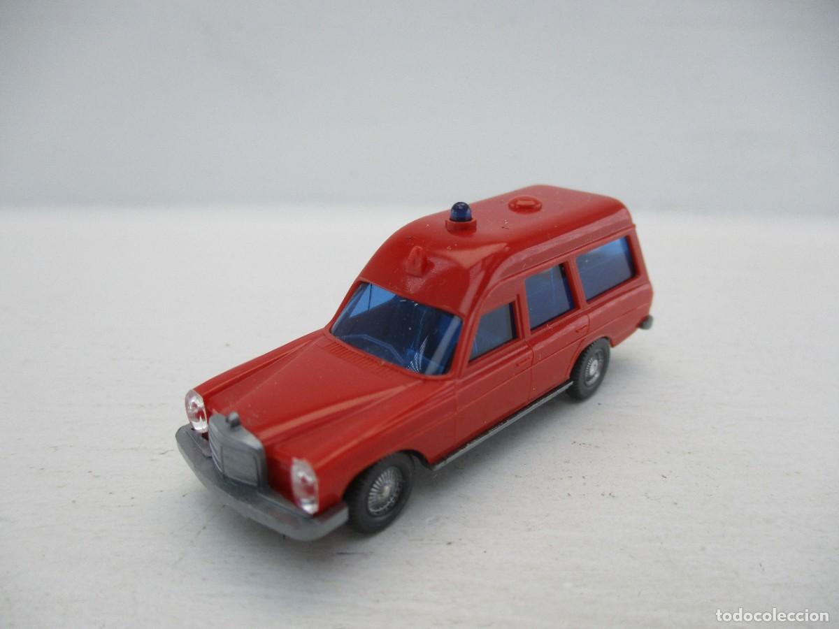 Coches a escala: COCHE ESCALA 1:87 REF DM