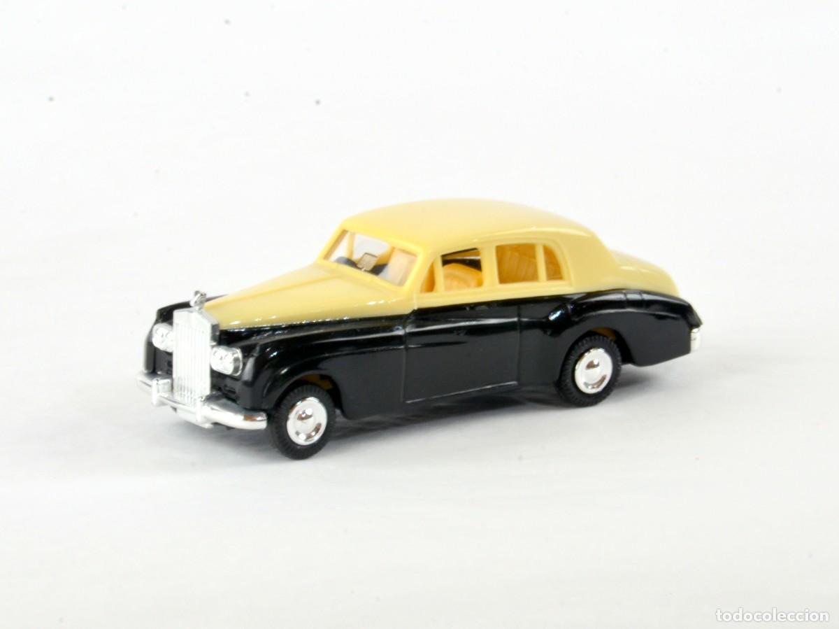 Coches a escala: Pralin&eacute; Escala 1:87 H0 Rolls Royce Silver Cloud III Bicolor con Enganche