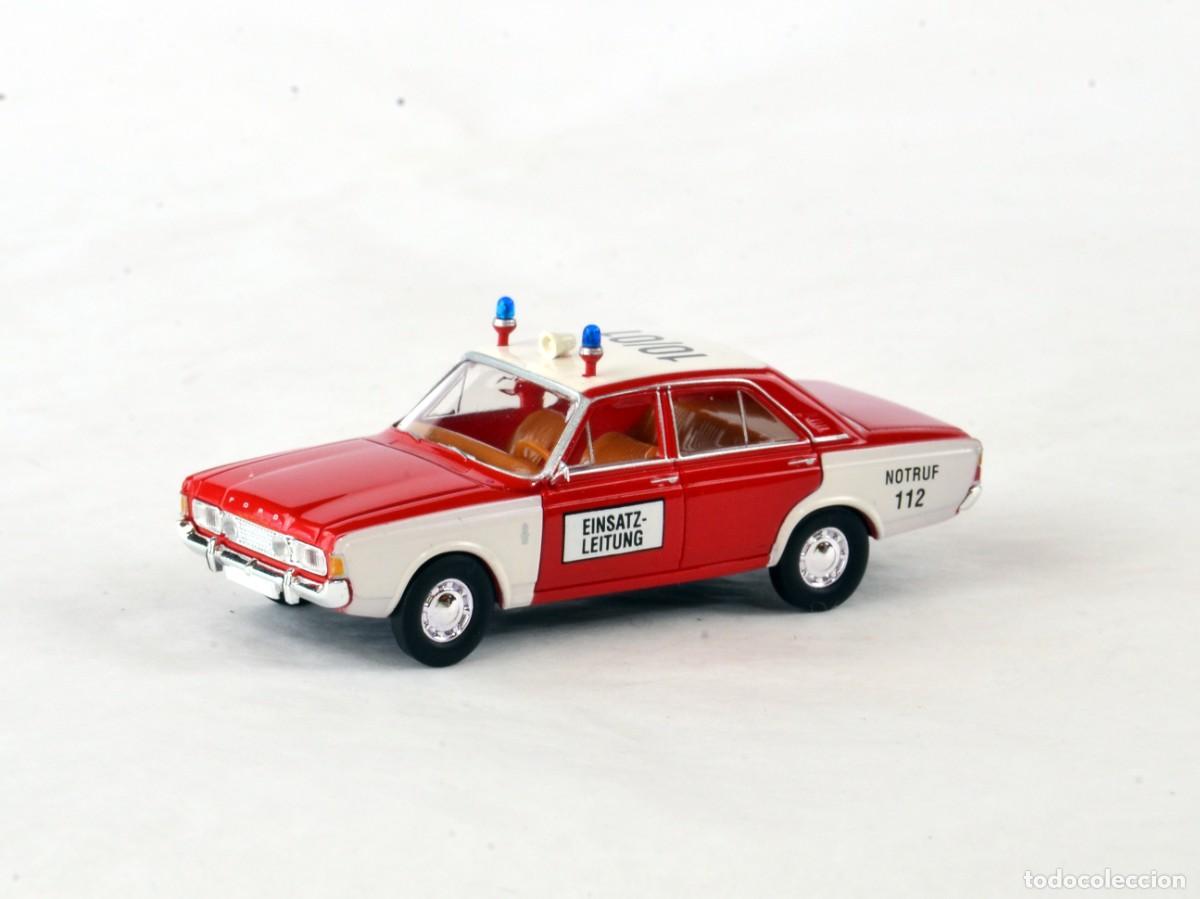 Coches a escala: Brekina TD Escala 1:87 H0 Ford 17M P7B Bomberos Impecable con Caja