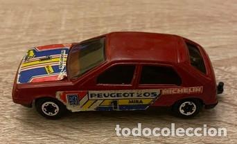 Coches a escala: PEUGEOT 205 - MIRA - REFERENCIA 201 - COLOR ROJO