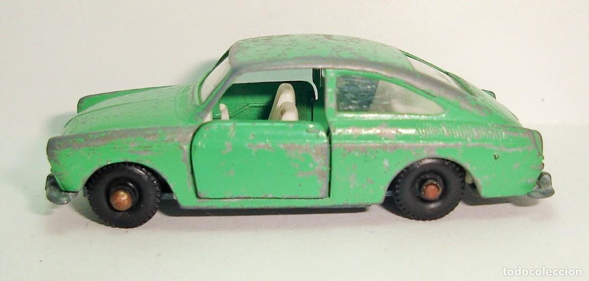 Coches a escala: VOLKSWAGEN 1600 TL BEST BOX ESCALA 1:64 LOTE 349
