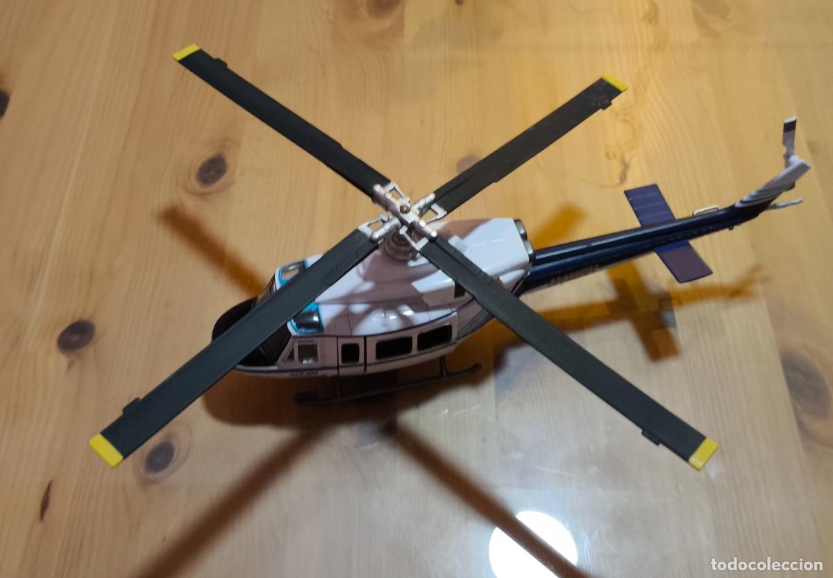 Coches a escala: HELICOPTERO BELL 412 N412BH DIE CAST 1/48