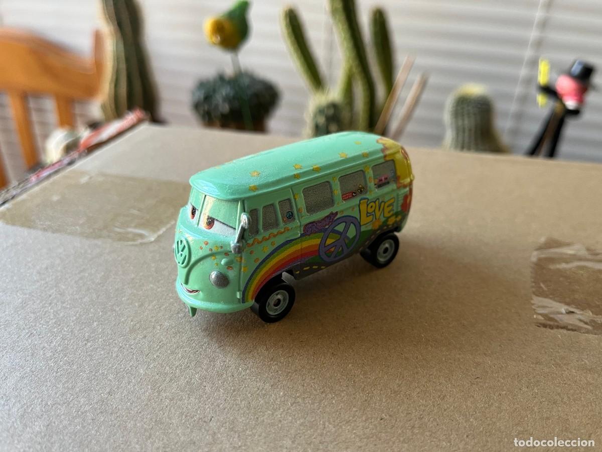 Coches a escala: Filmore- Cars - Pixar - Disney