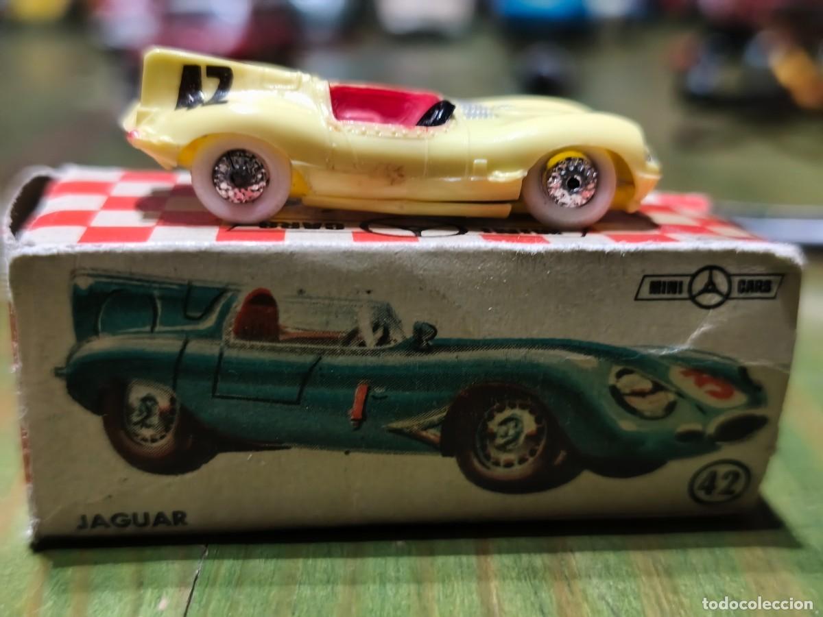 Carros em escala: Jaguar amarillo.Anguplas Mini Cars 42 escala 1/86. Con caja.