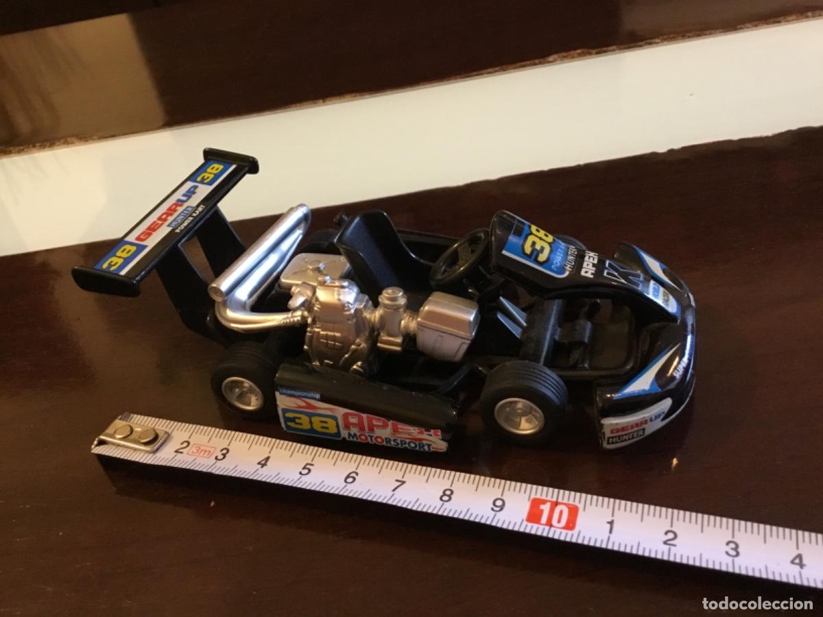 Coches a escala: Coche no Guisval no Majorette no scalextric