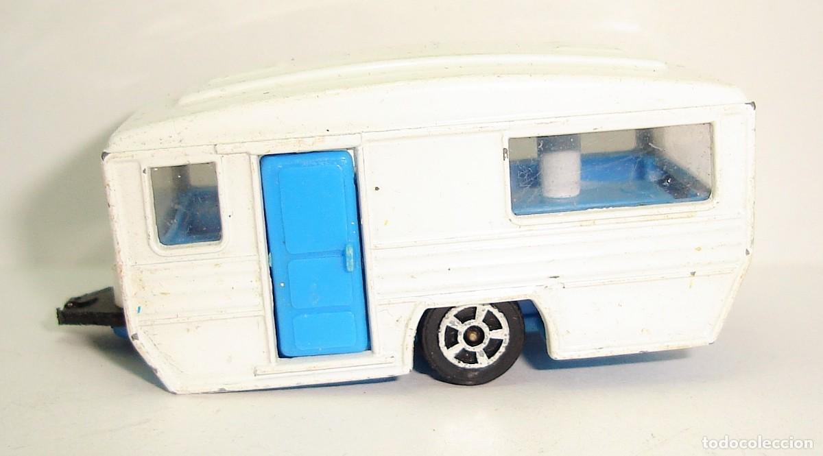 Coches a escala: CARAVANA CORGI JUNIORS ESCALA 1:64 LOTE 372