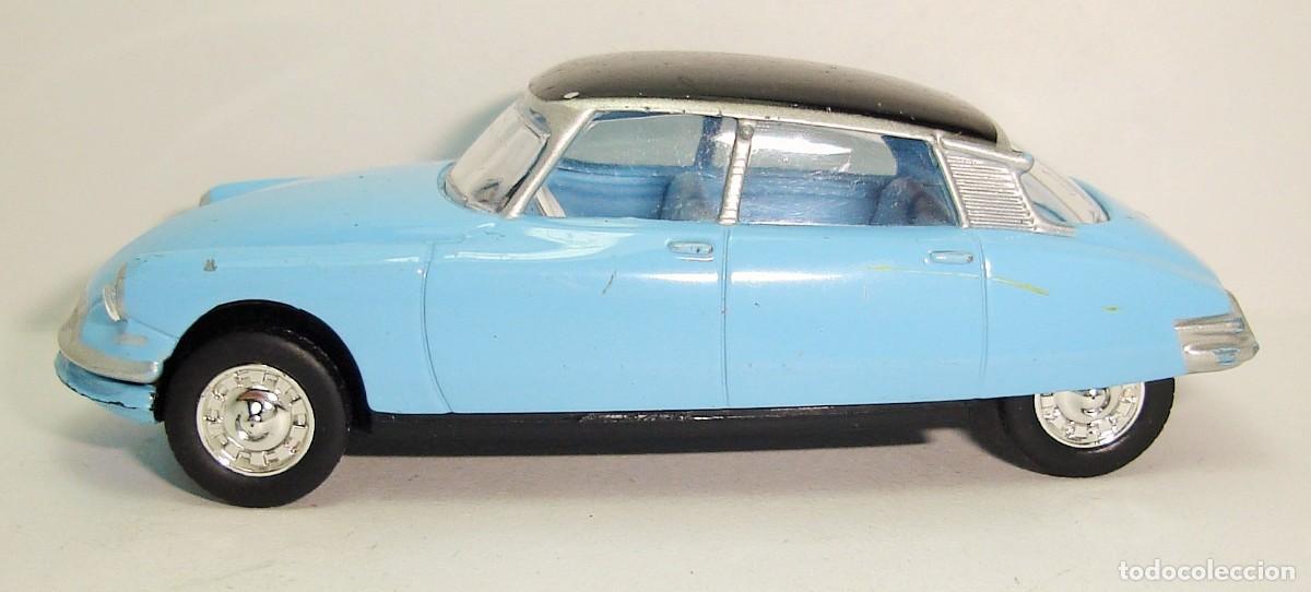 Coches a escala: CITROEN DE 21 NOREV ESCALA 1:58 LOTE 373