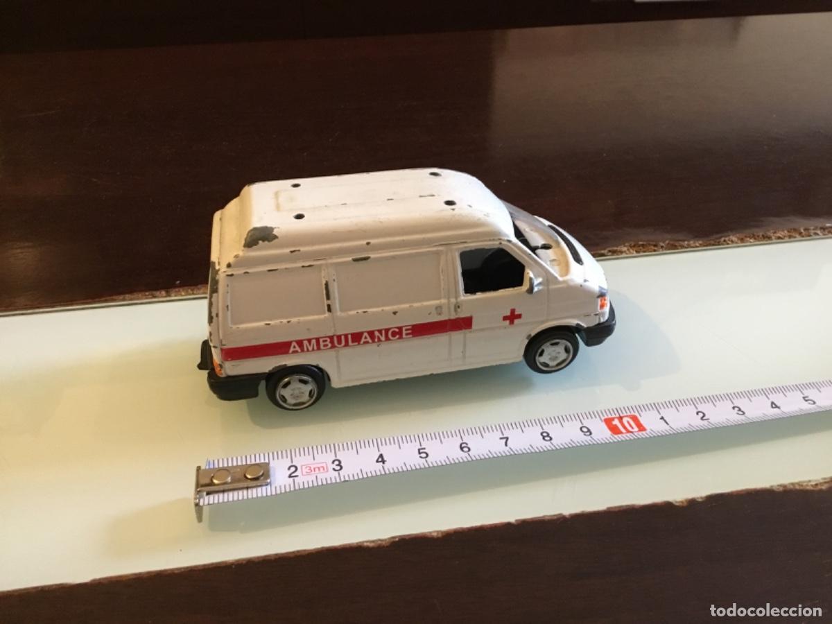 Coches a escala: Coche no Guisval no Majorette no scalextric