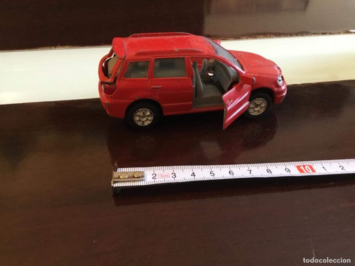 Coches a escala: Coche no Guisval no Majorette no scalextric