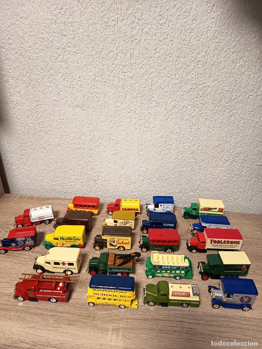 Coches a escala: LOTE DE COLECCI&Oacute;N 22.CAMIONES MINIATURA DE REPARTO