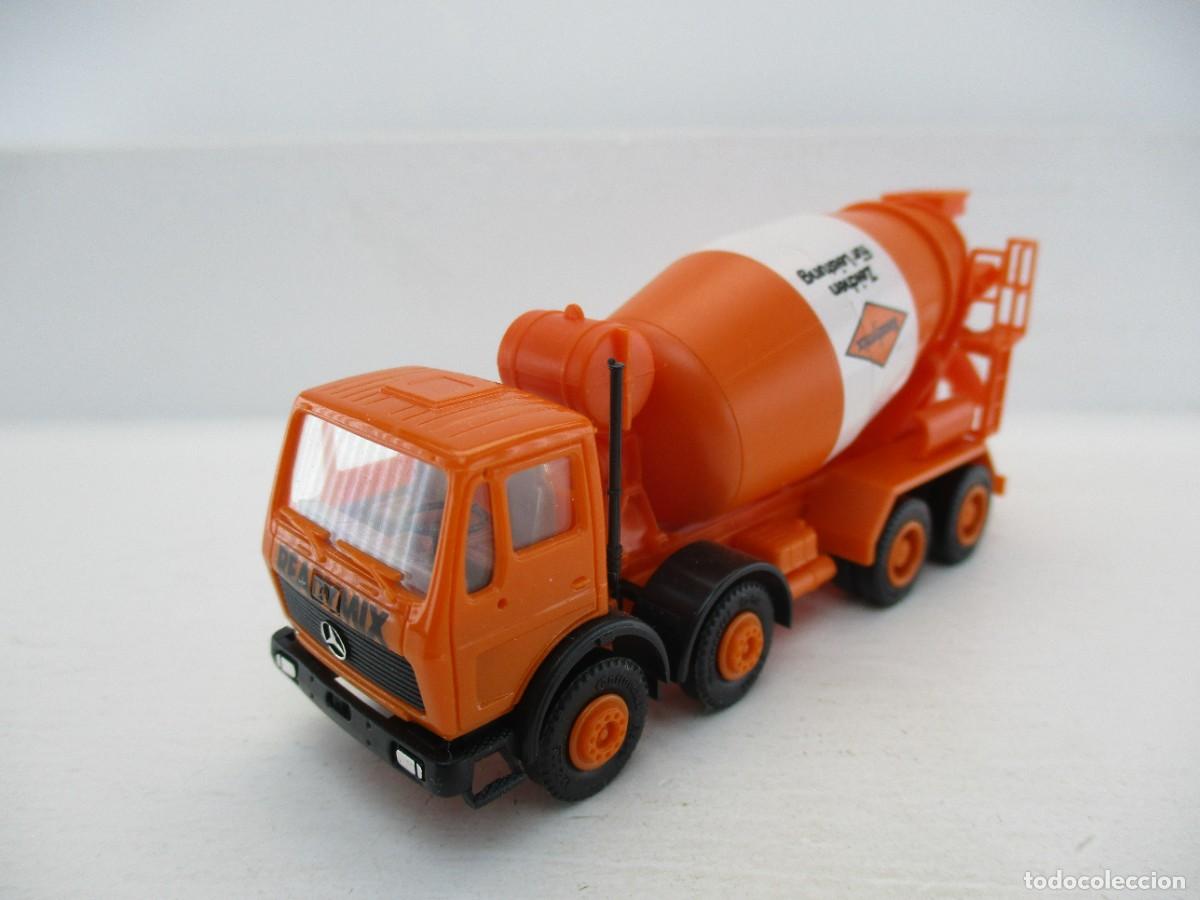 Coches a escala: CAMION ESCALA 1:87 REF HG