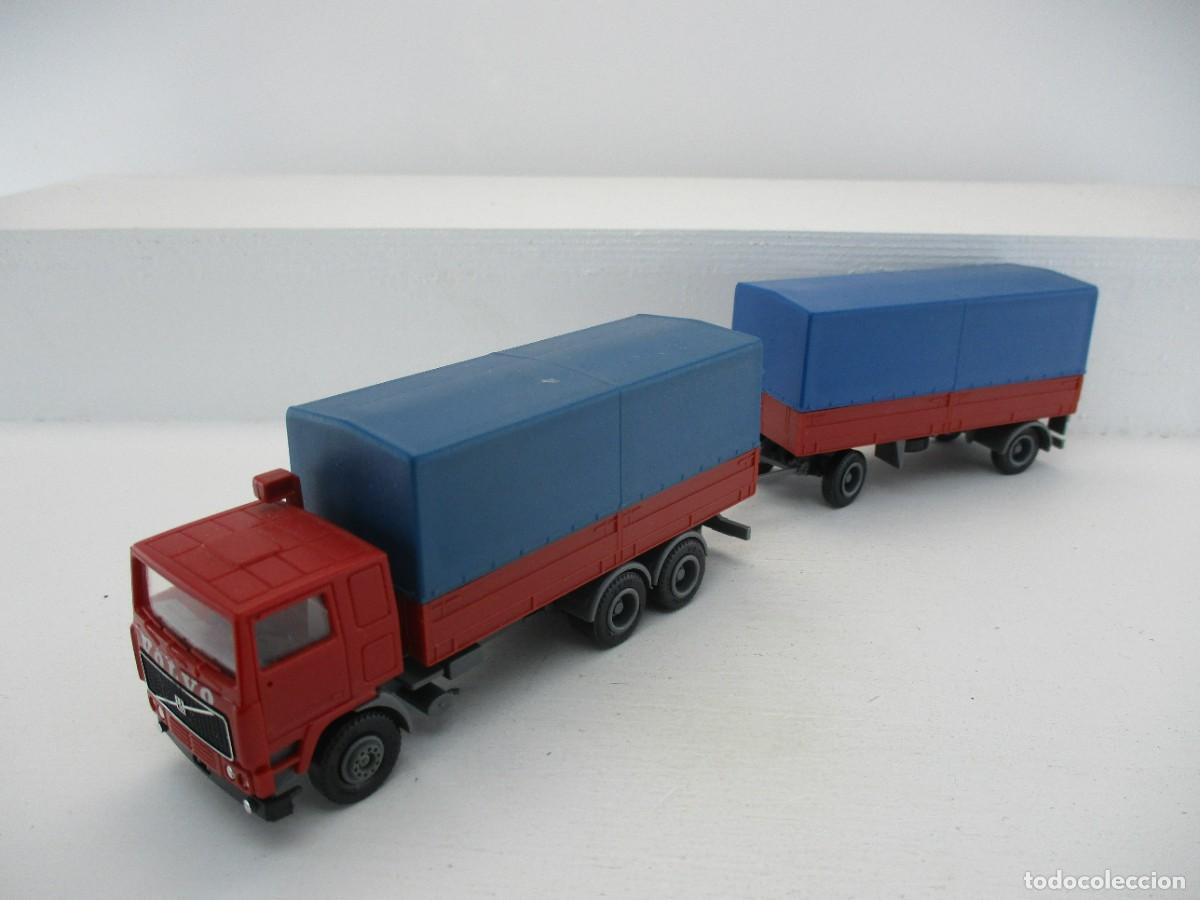 Auto in scala: CAMION HERPA 1:87 REF H&Ntilde;