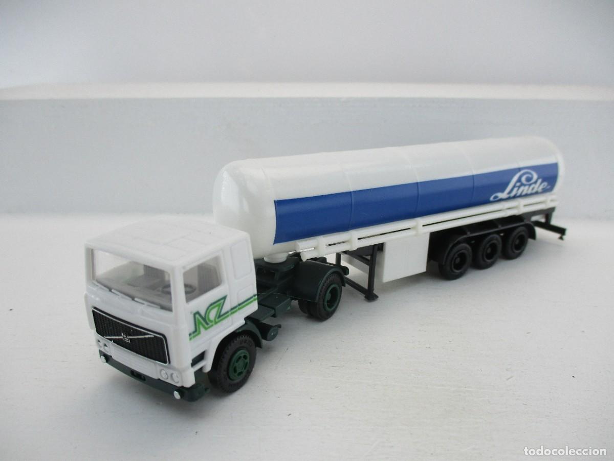 Auto in scala: CAMION HERPA 1:87 REF HP