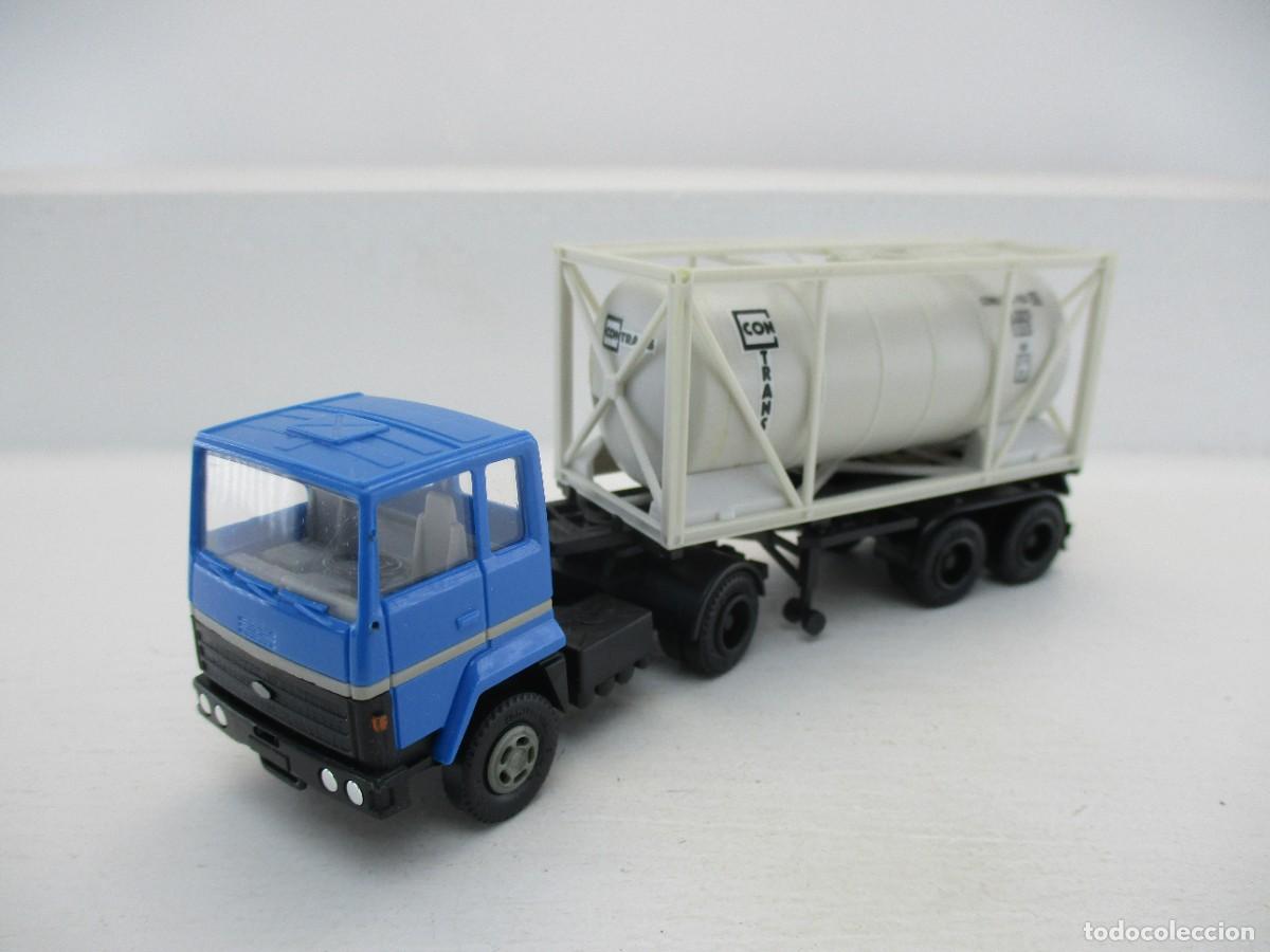 Coches a escala: CAMION HERPA 1:87 REF HQ
