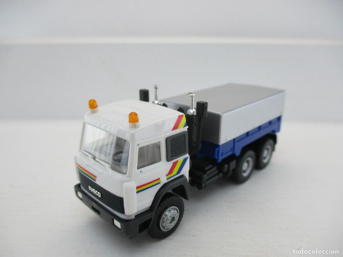 Coches a escala: CAMION HERPA 1:87 REF HS