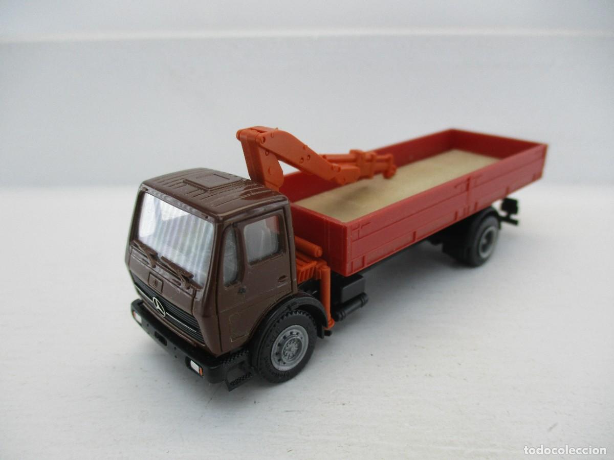 Coches a escala: CAMION HERPA 1:87 REF HS