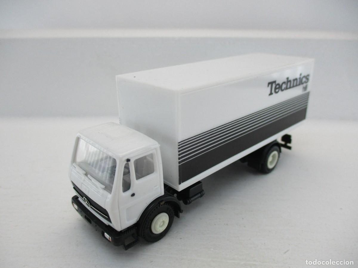 Coches a escala: CAMION HERPA 1:87 REF HS