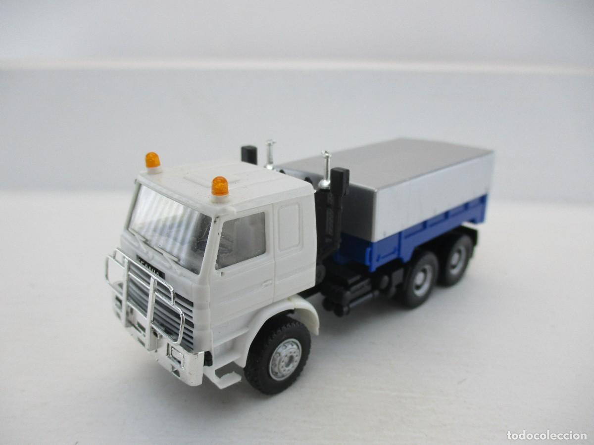 Coches a escala: CAMION HERPA 1:87 REF HB