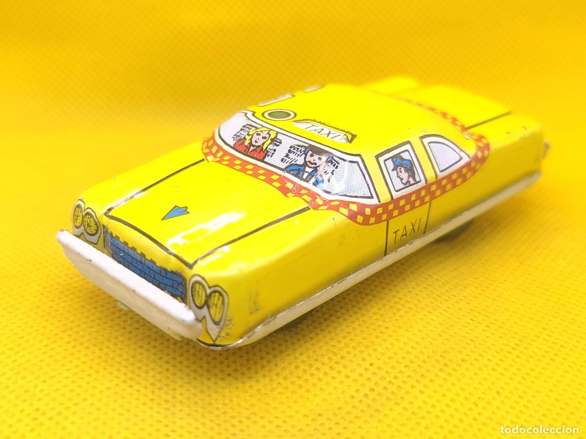 Coches a escala: Coche de hojalata japones Taxi
