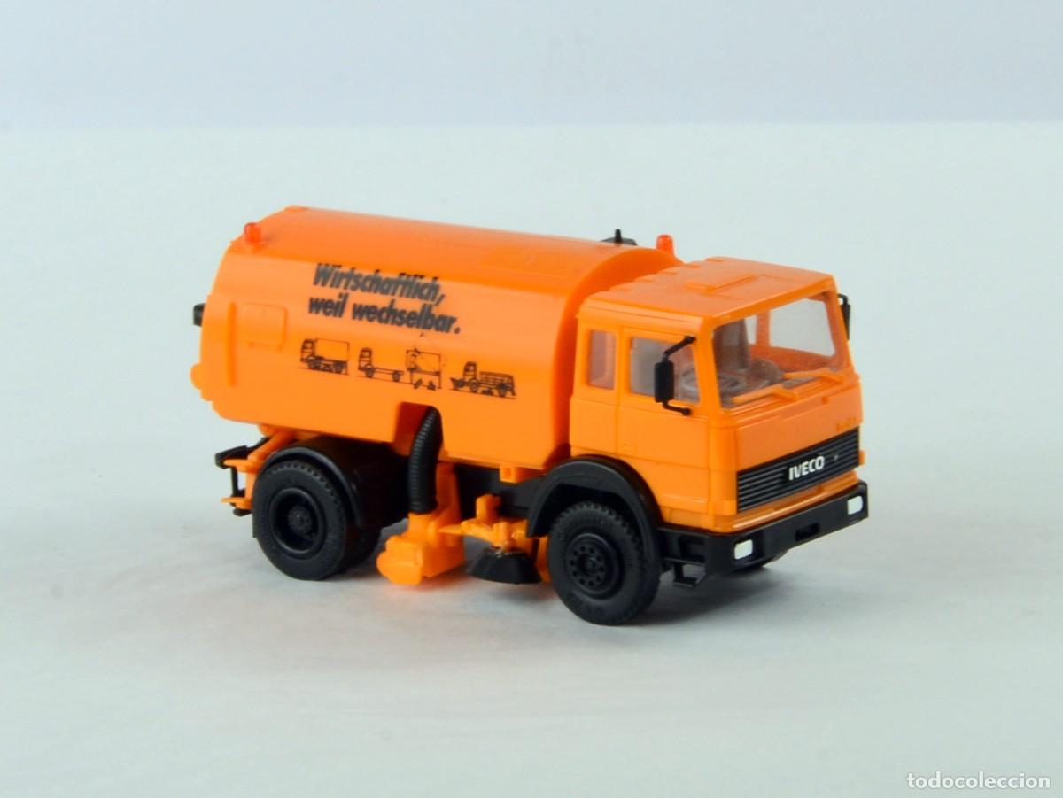 Coches a escala: Herpa Escala 1:87 H0 Cami&oacute;n Barrendero Iveco TSZ