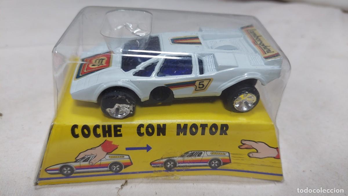 Coches a escala: Coche sacapuntas de Gisima lamborghini
