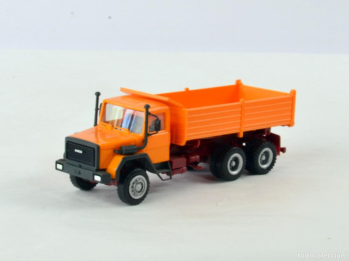 Coches a escala: Herpa Escala 1:87 H0 Cami&oacute;n Volquete Iveco Magirus 3 Ejes