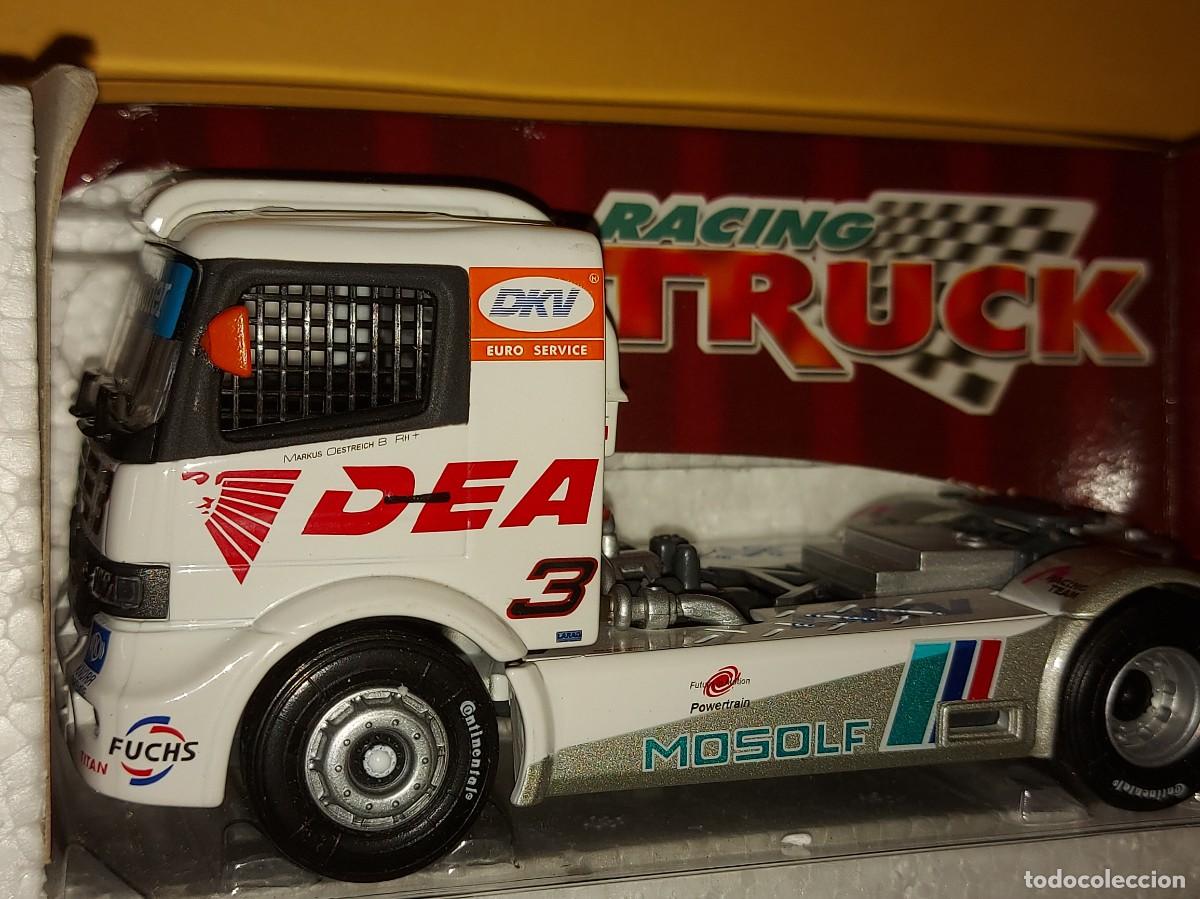 Coches a escala: CAMION MERCEDES - RACING TRUCK, EN SU CAJA ORIGINAL