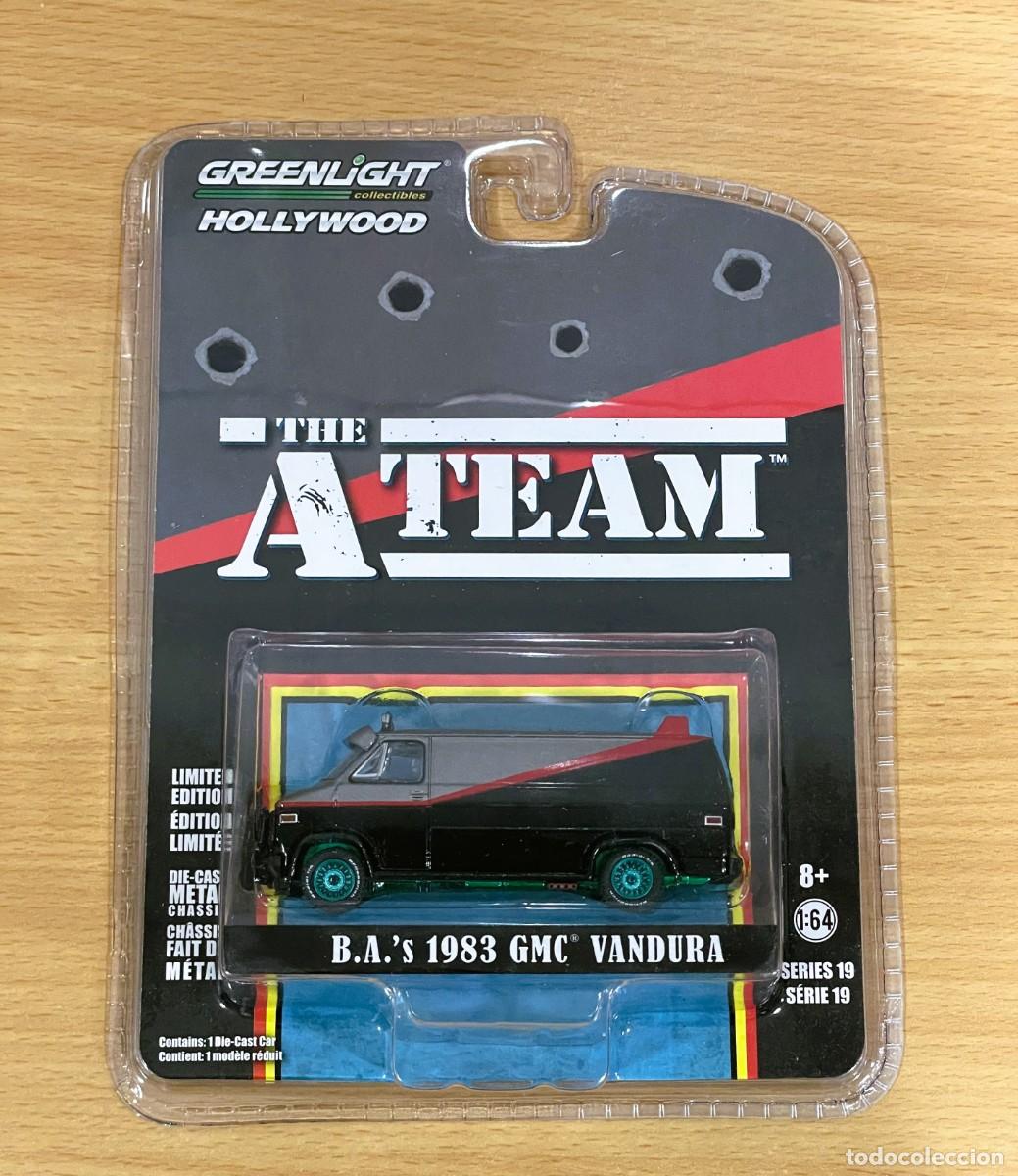 Coches a escala: DIECAST GREENLIGHT 1/64 SERIE TV EL EQUIPO A - FURGONETA B.A.&acute;s 1983 GMC VANDURA CON LLANTAS VERDES