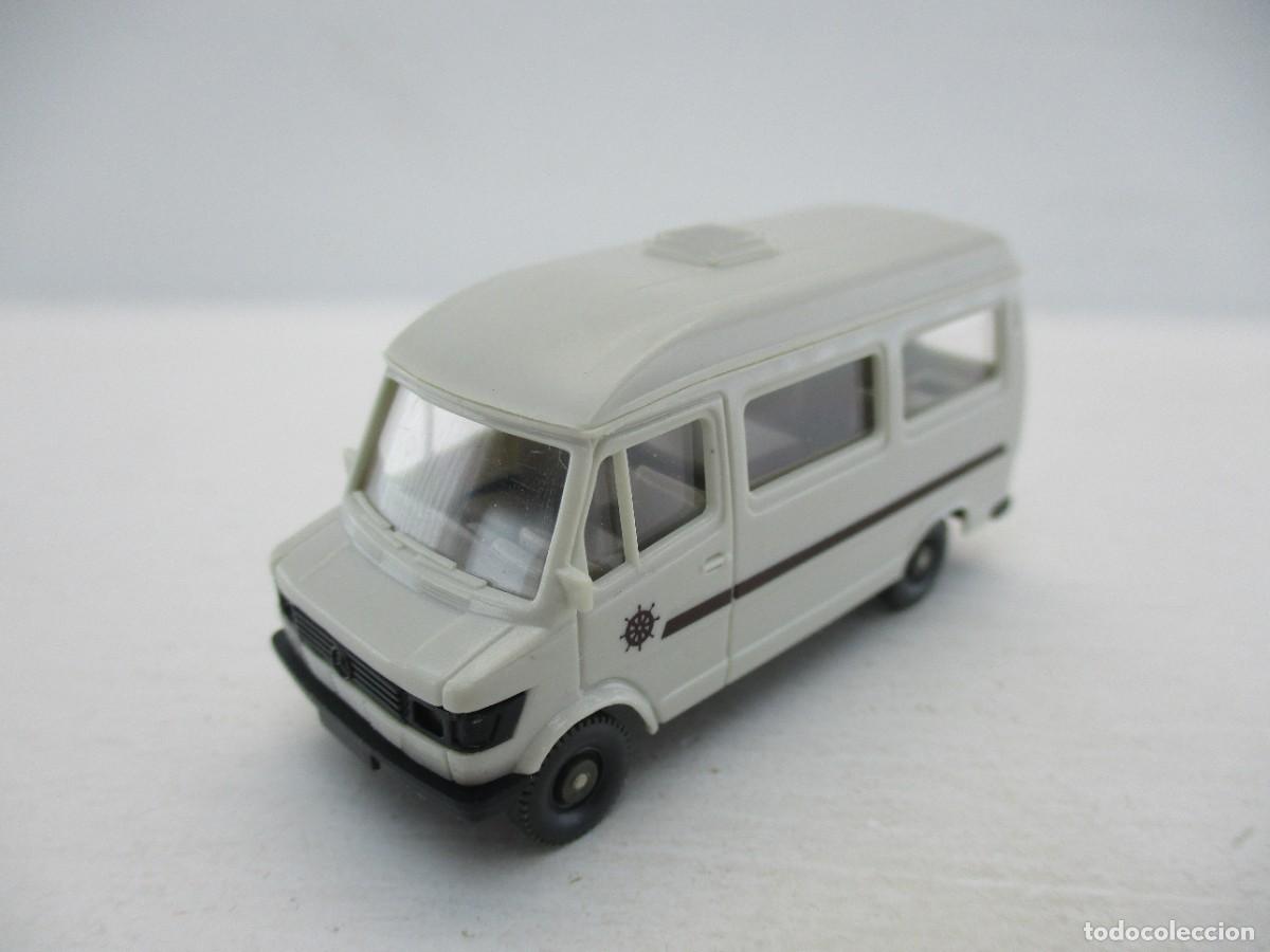 Coches a escala: COCHE ESCALA 1:87 REF BJ
