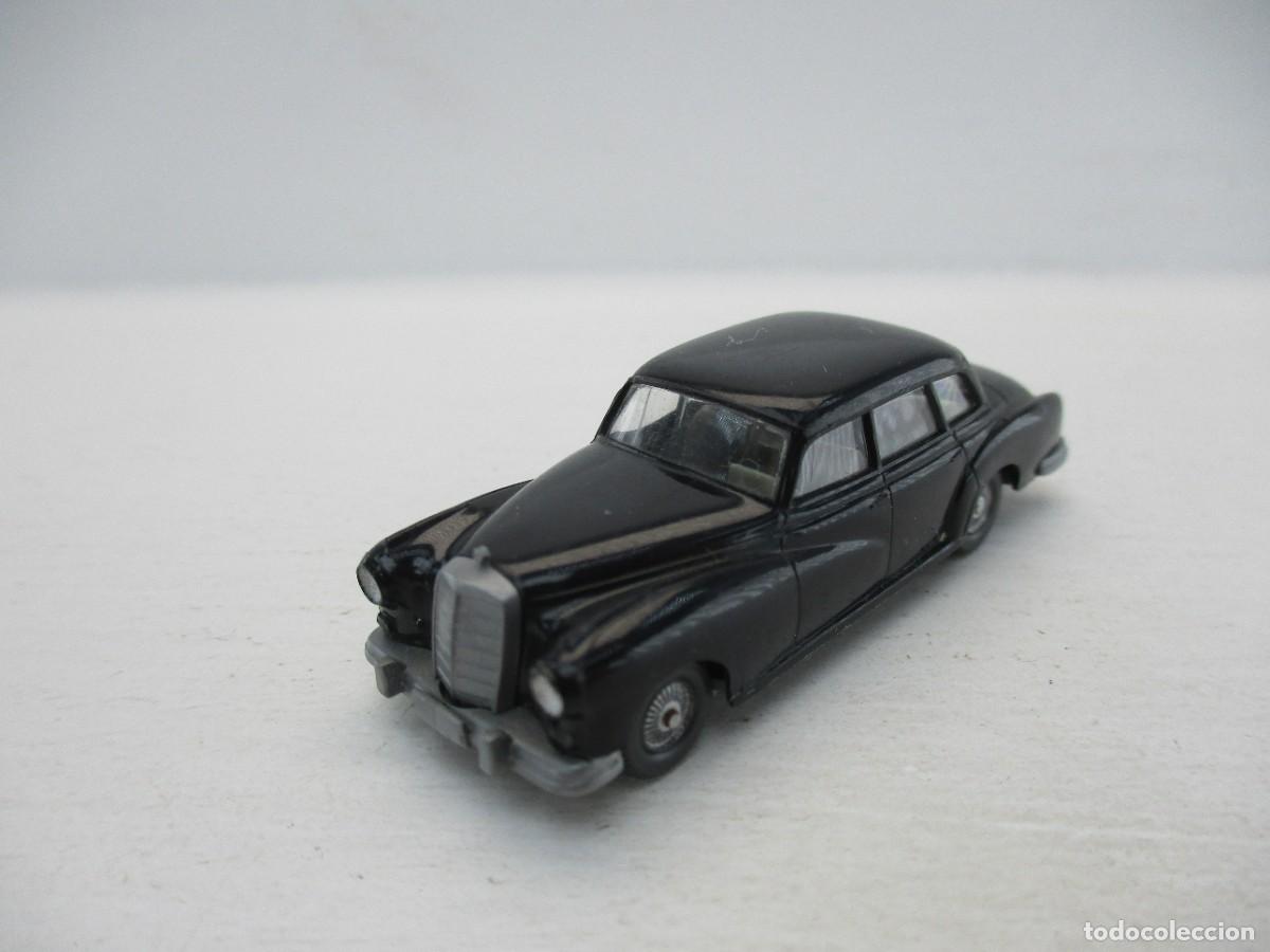 Coches a escala: COCHE ESCALA 1:87 REF BL