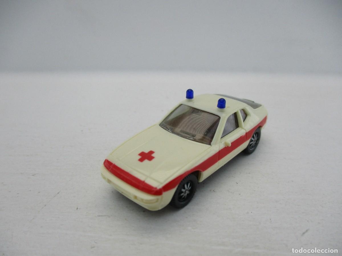 Coches a escala: COCHE ESCALA 1:87 REF BL