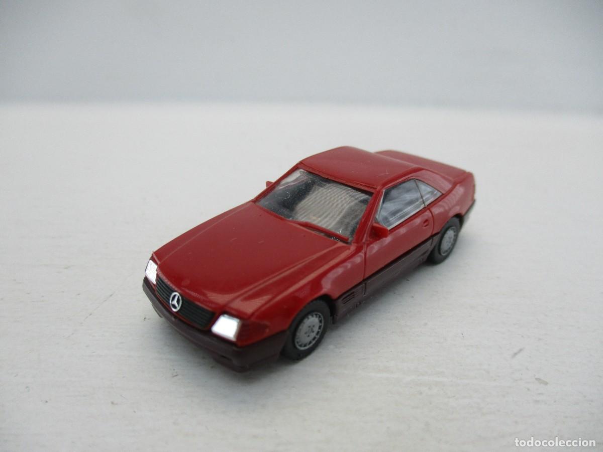 Coches a escala: COCHE ESCALA 1:87 REF BL