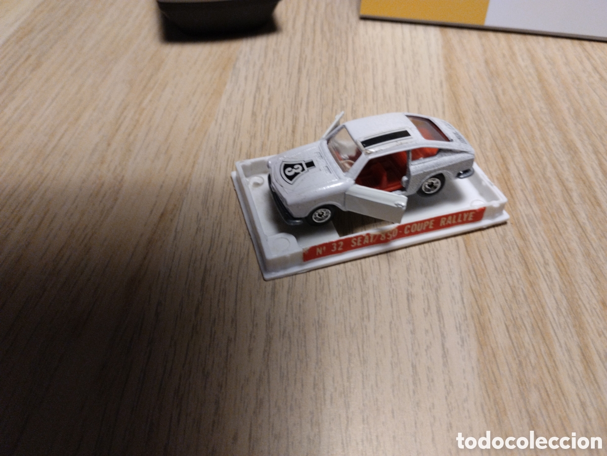 Coches a escala: Guisval Seat 850 en caja