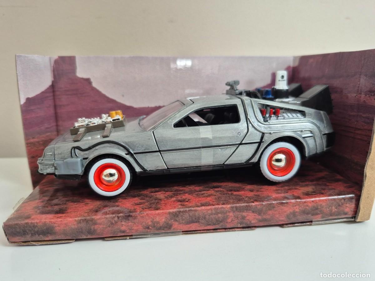 Coches a escala: 1/32 COCHE DELOREAN REGRESO AL FUTURO 1:32 JADA TIME MACHINE