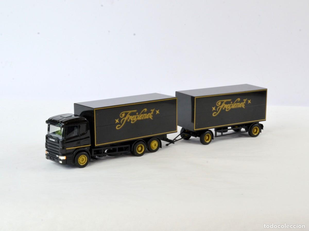 Coches a escala: Herpa Escala 1:87 H0 Scania 124L400 con Remolque Freixenet Impecable con Caja