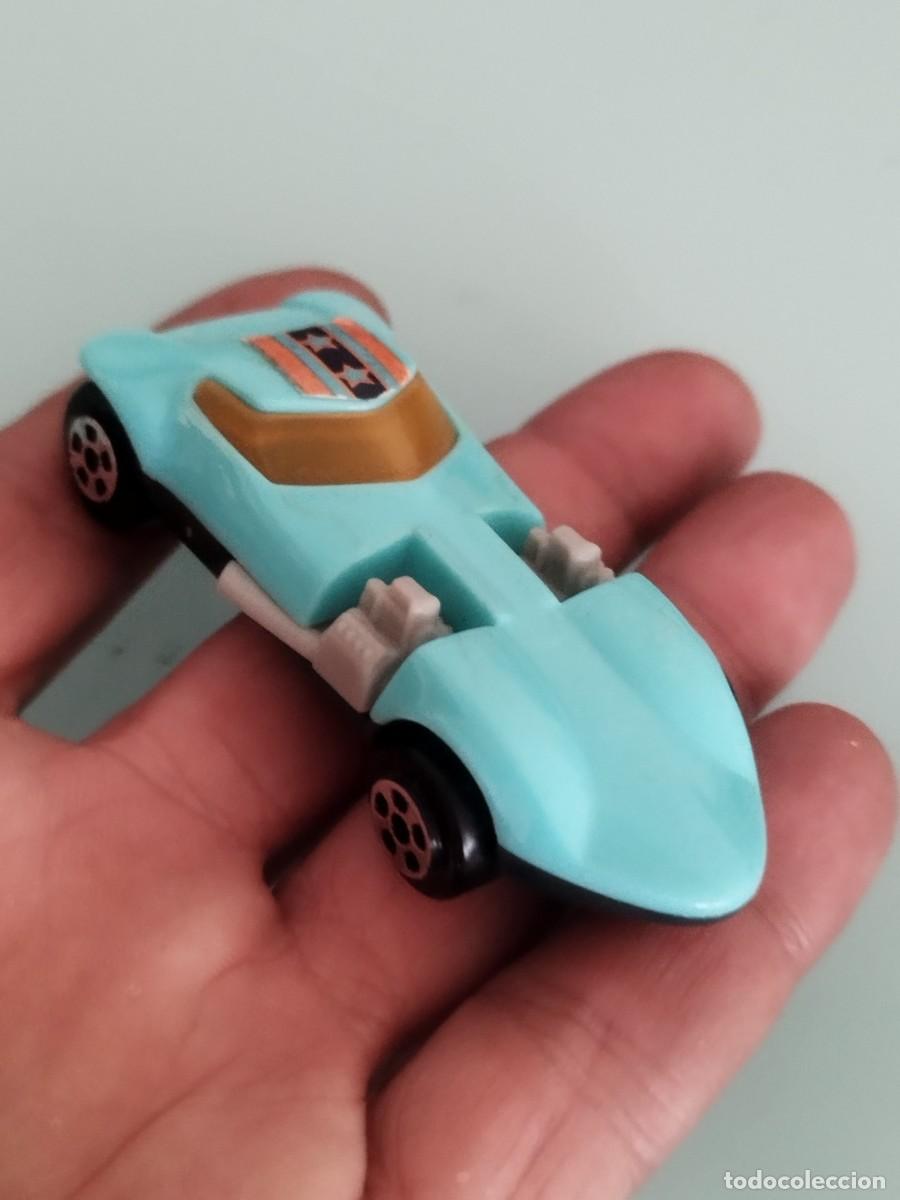 Coches a escala: Coche de juguete Mattel 2019. De MCDONALD'S