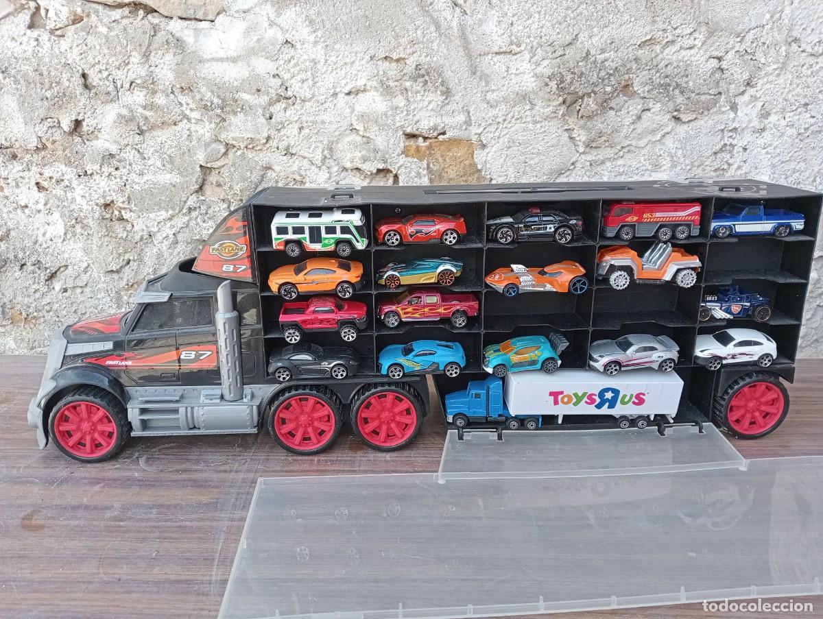 Coches a escala: CAMION JUGUETE CON COCHECITOS TOYSRUS COCHES METAL TOYS LOTE COCHES METALICOS