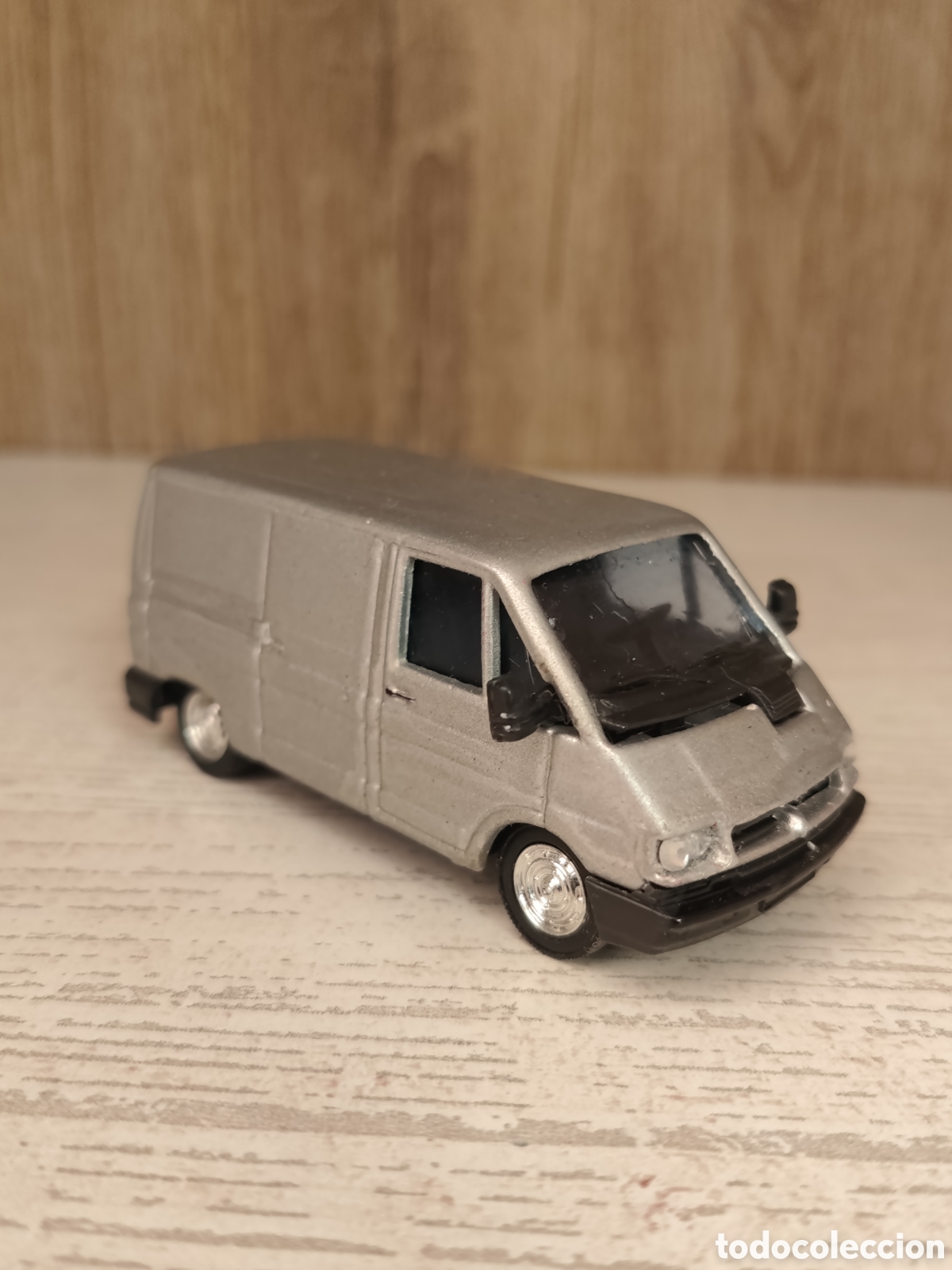Coches a escala: RENAULT TRAFIC '88 REPINTADO
