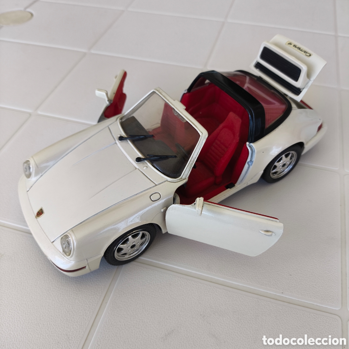 Coches a escala: Porsche 911 Carrera 4 Guiloy 1/20