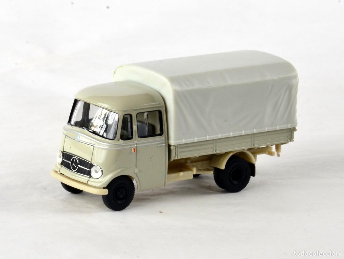Coches a escala: Brekina Starmada Escala 1:87 H0 Mercedes Benz L319 Gris Impecable con Caja