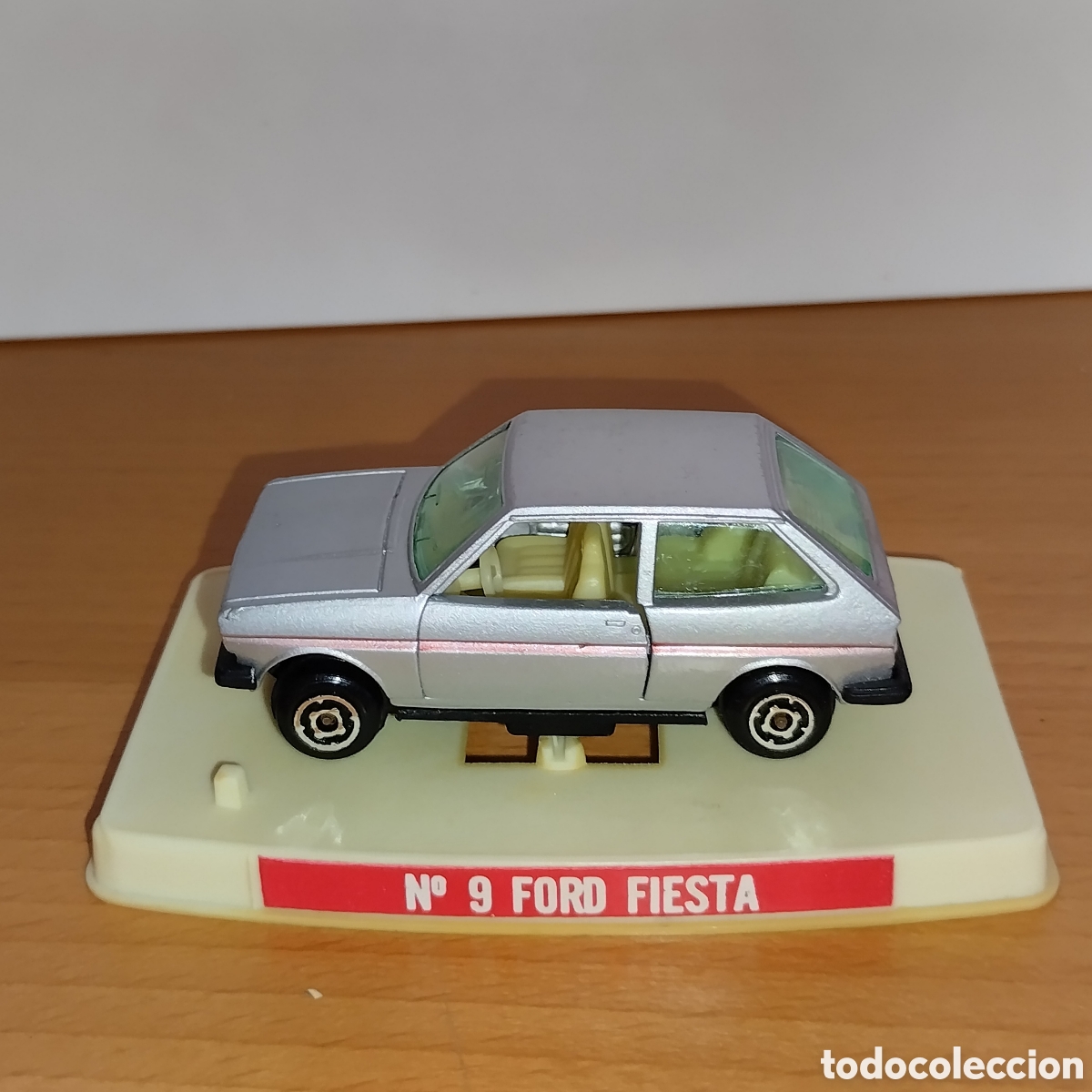 Coches a escala: Miniatura Ford Fiesta de Guisval
