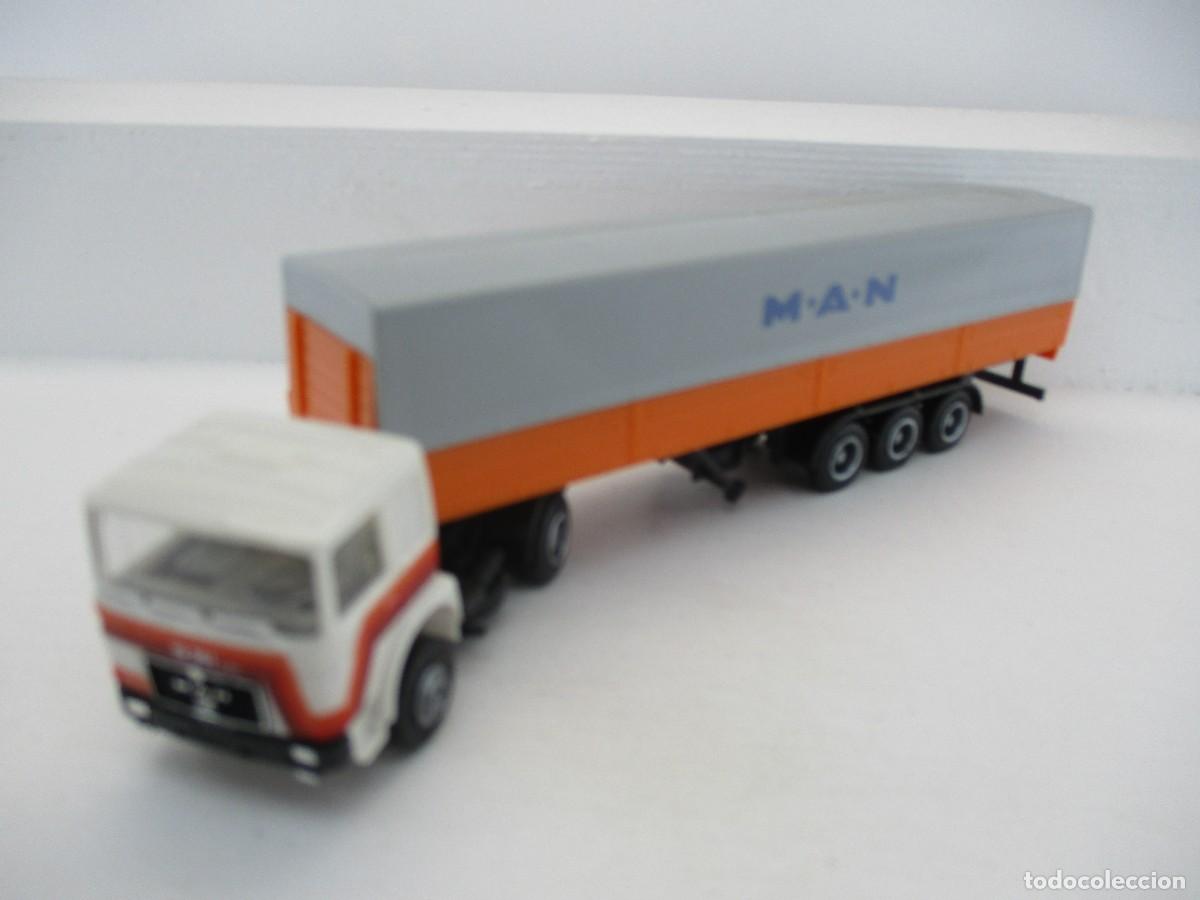 Coches a escala: CAMION HERPA 1:87 REF C-8
