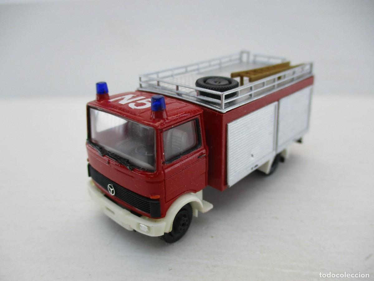 Coches a escala: CAMION ESCALA 1:87 REF C-9