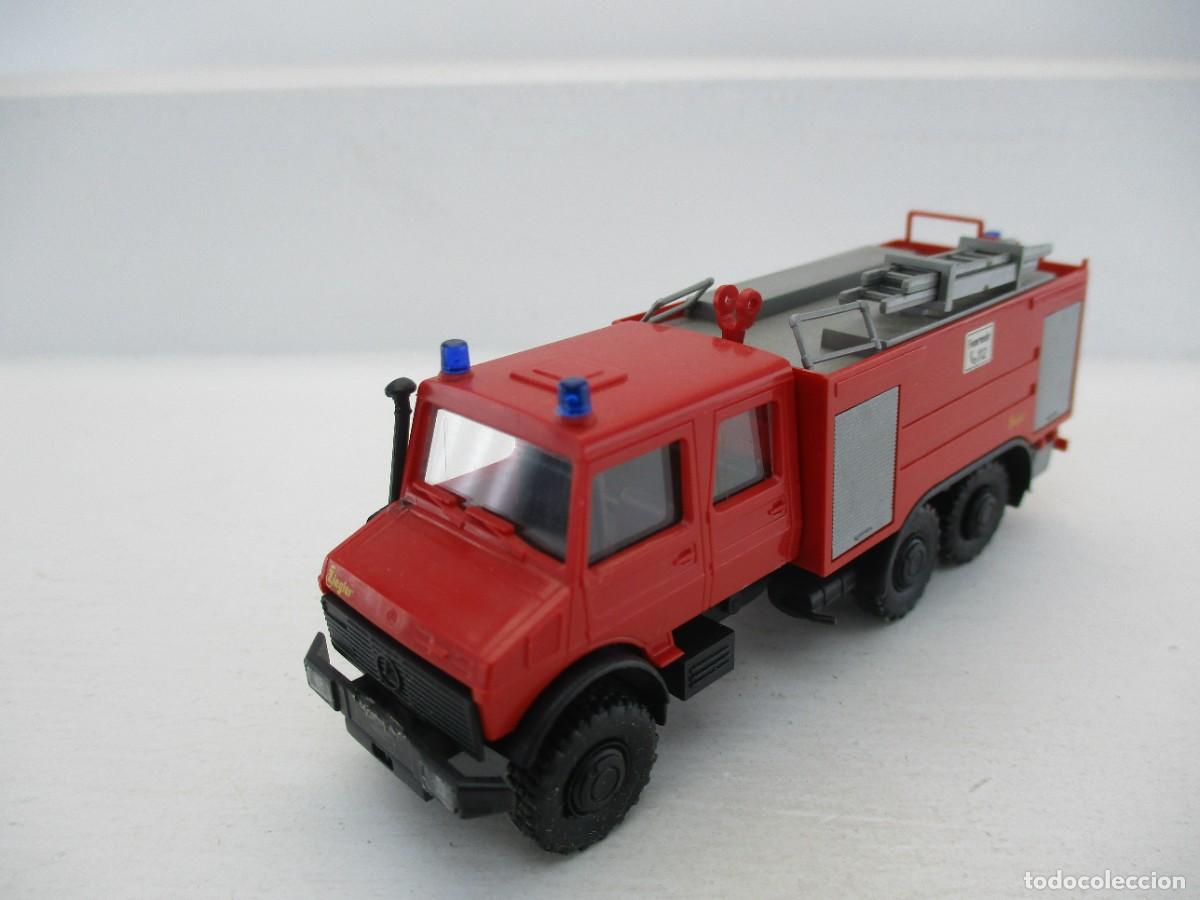 Coches a escala: CAMION ESCALA 1:87 REF C-9