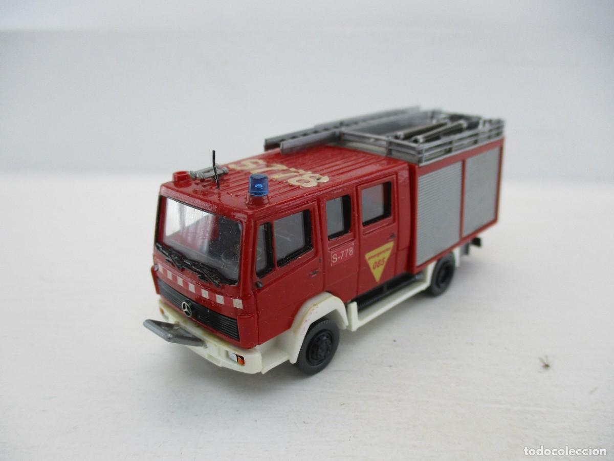 Coches a escala: CAMION ESCALA 1:87 REF C-9